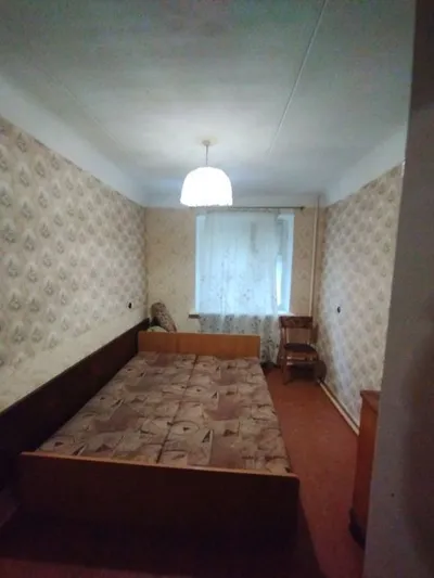 С даётся 3 х комнатная квартираа